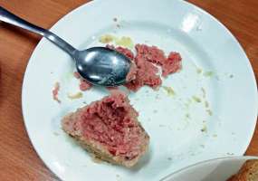 Из гимназии в Нижнекамске после жалоб изъяли некачественные котлеты - НТР 24