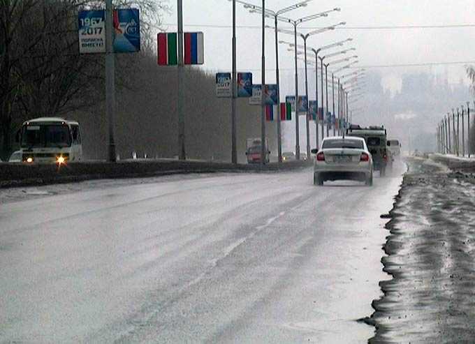В муниципалитете Нижнекамска признали плохое качество уборки дорог от снега