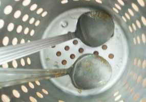 Нижнекамский школьник сфотографировал грязные ложки в столовой - НТР 24