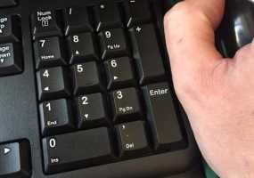 Нижнекамцу пообещали вернуть деньги с офшорных счетов, но обчистили его банковскую карту - НТР 24