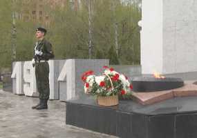 В Татарстане памятники Победы взяли под усиленную охрану - НТР 24