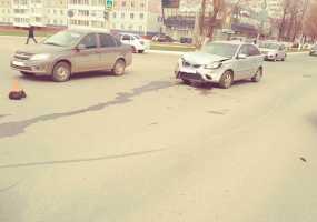 В Нижнекамске шестилетний пассажир легковушки пострадал во время ДТП