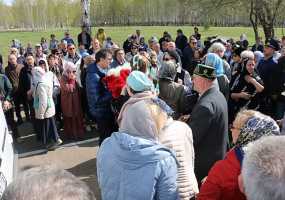 В Нижнекамске простились с известным доктором Рифкатом Гатуповым - НТР 24