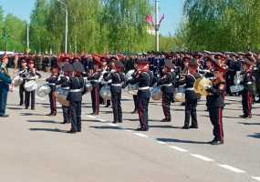В Нижнекамске состоялся Парад Победы в честь 74-й годовщины разгрома фашистской Германии - НТР 24