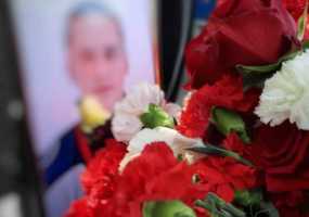 Нижнекамск простился с погибшим юным хоккеистом - НТР 24