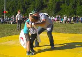 Батыром Сабантуя в Камских Полянах стал борец из Нижнекамска - НТР 24