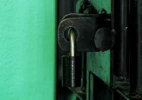 Сестрам Хачатурян за убийство отца грозит от 8 до 20 лет тюрьмы - НТР 24