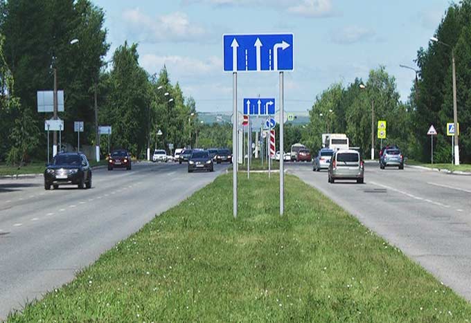 В Нижнекамске новые дорожные знаки породили много споров