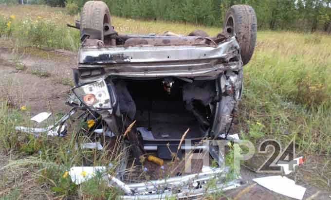 В ночном ДТП под Нижнекамском погиб пассажир легкового автомобиля