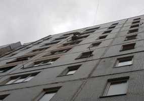 Шестилетний ребенок в Набережных Челнах упал с 16 этажа и выжил