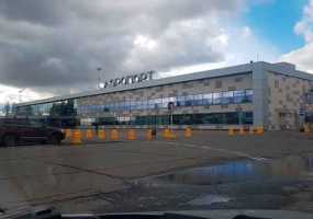 В международном аэропорту Нижнекамска с рейса снят авиадебошир - НТР 24