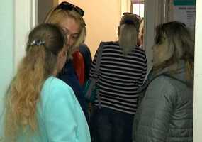 В Нижнекамске образовалась огромная очередь за талонами на МРТ - НТР 24