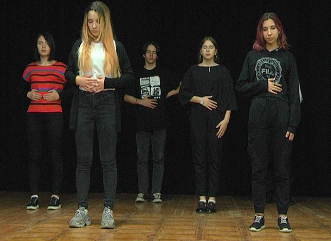 Юных нижнекамцев приглашают на бесплатные занятия в театральную студию «Восхождение»