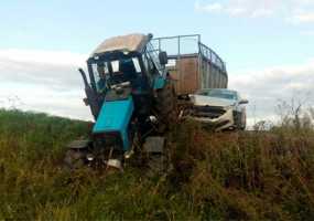 В Нижнекамском районе невнимательность тракториста привела к ДТП