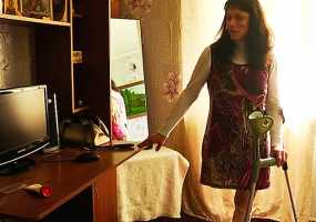 Потерявшая ногу нижнекамка просит горожан помочь с ремонтом в комнате - НТР 24