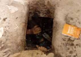В Татарстане мужчина чуть не утонул в выгребной яме общественного туалета