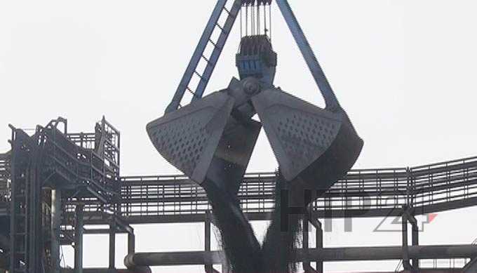 В Нижнекамске приостановлена работа кранов на одной из промышленных площадок