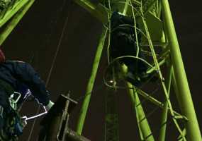 Рабочего парализовало в кабине башенного крана на высоте 50 метров - НТР 24