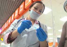 В торговых центрах Нижнекамска высадился десант медиков