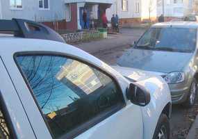 Пьяный дебошир выбросил из окна телевизор и повредил дорогую иномарку - НТР 24