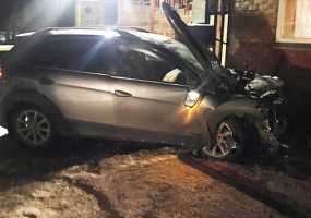 В Нижнекамске 18-летний водитель врезался в КПП и впал в кому - НТР 24