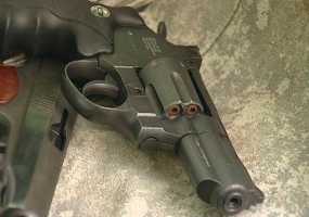 В Нижнекамске судят дебошира, разъезжавшего по городу с заряженным пистолетом - НТР 24