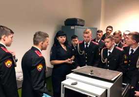 Суворовцы познакомились с буднями полицейских из Нижнекамска - НТР 24