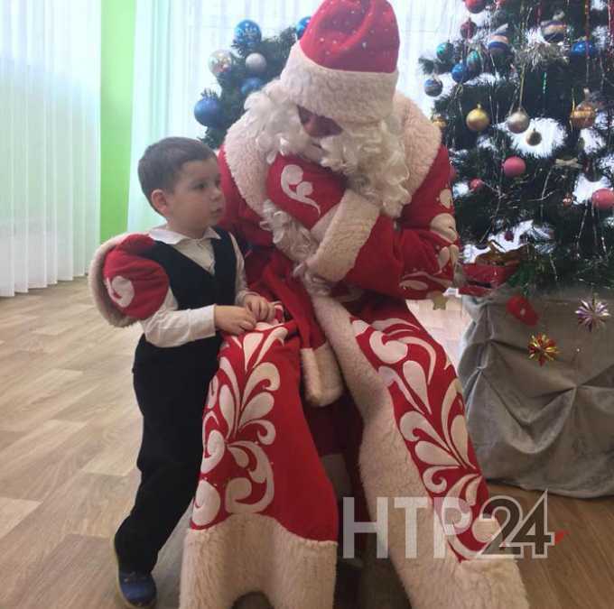 Что жители России думают о существовании Деда Мороза