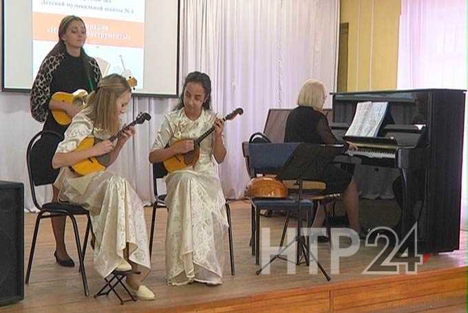 Юные мастера игры на народных инструментах из двух республик съехались в Нижнекамск