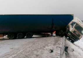 На трассе М-7 в Татарстане образовался затор - НТР 24