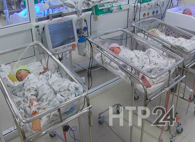 В татарстанских семьях стали реже рождаться дети
