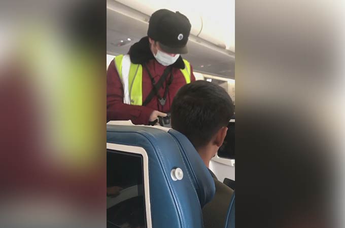 Нижнекамка сняла на видео, как в аэропорту проверяют туристов, прилетевших из Китая