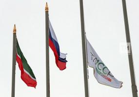 Над Казанским Кремлём подняли флаг столетия ТАССР