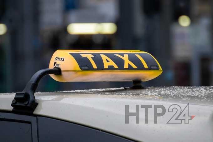 Водителей такси в России ждет увеличение штрафов