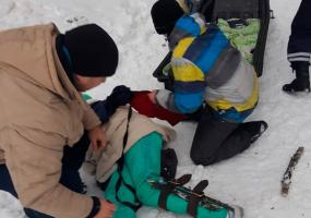 В Татарстане сотрудники МЧС спасли лыжницу, сломавшую ногу - НТР 24