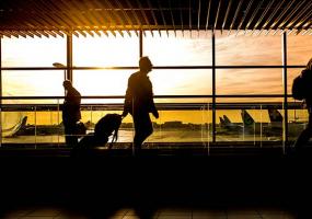 Жить в другой стране мечтают 17 процентов россиян - НТР 24