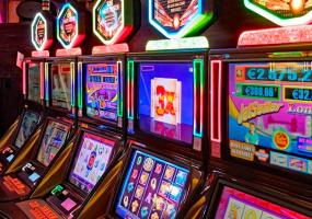 Сразу два подпольных игорных заведения «накрыли» за одну ночь в Татарстане - НТР 24