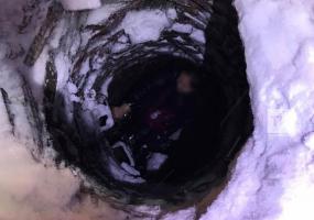 В Татарстане сотрудники МЧС спасли женщину, которая провалилась в трехметровый колодец - НТР 24