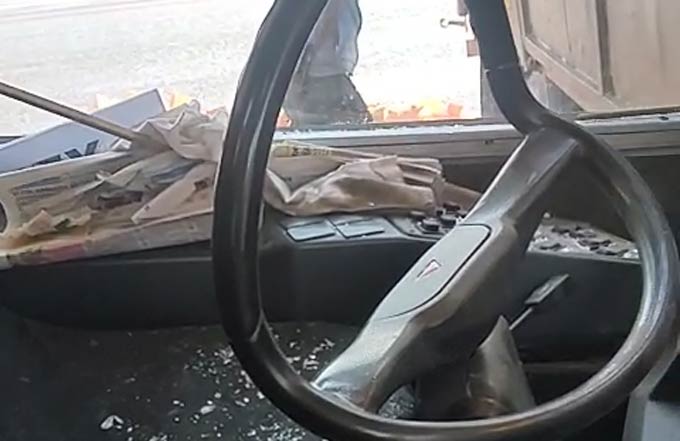 Появилось видео с места ДТП с участием пассажирского автобуса и грузовика в Нижнекамске