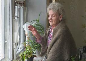 Пожилые жильцы одного из нижнекамских домов просят спасти их от сквозняков