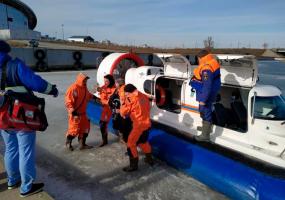 Казанец кинулся в ледяную воду, чтобы спасти лыжника, и сам чуть не утонул - НТР 24