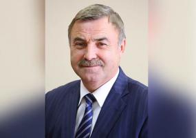 Поздравление министра строительства, архитектуры и ЖКХ РТ с Днем работников бытового обслуживания населения и ЖКХ - НТР 24