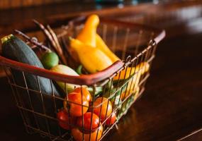 Доставлять продукты на дом татарстанским пенсионерам будут волонтёры - НТР 24