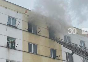 В пожаре в своей квартире житель Елабуги получил ожоги 25% тела