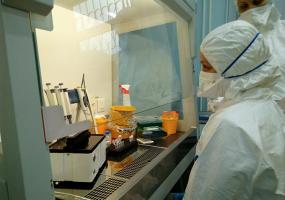 Врачи Татарстана получили сделанную в Казани мобильную лабораторию по диагностике коронавируса