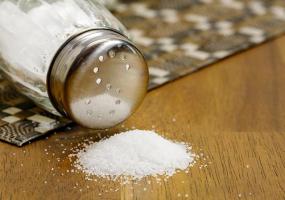 Минздрав рекомендовал поваренную соль как средство профилактики COVID-19
