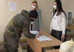 В Нижнекамске школьники в случае продления «дистанционки» вновь получат бесплатную помощь