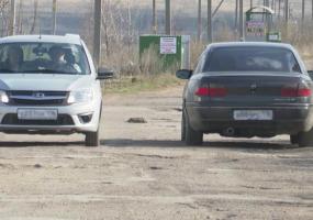 В Нижнекамске рассказали о планах по ремонту дорог к садовым участкам - НТР 24