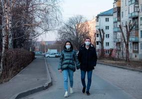 В Минздраве России призвали продлить самоизоляцию на майские праздники - НТР 24