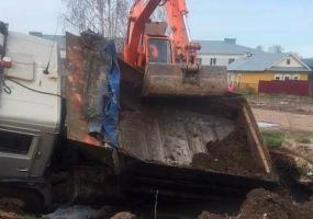 В Татарстане КАМАЗ упал в котлован - НТР 24